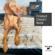 Load image into Gallery viewer, Dream Pet Bed - Frosted