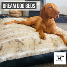 Load image into Gallery viewer, Dream Pet Bed - Frosted