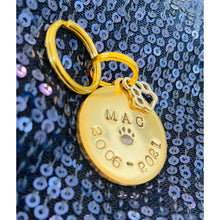 Load image into Gallery viewer, Dream Memory Tags - Remember 🖤 - Dog Memorial Tags
